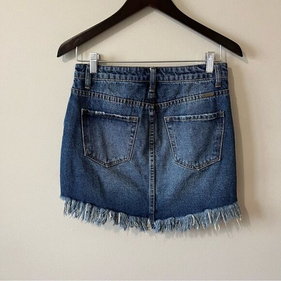 KanCan distressed denim skirt - Picture 4 of 10
